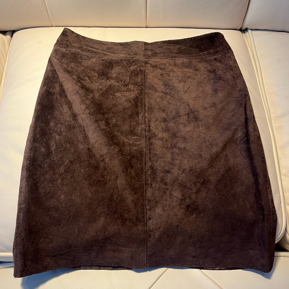 Elegant Brown Suede Skirt